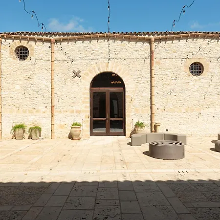 Tenute Baglio Passofondo Resort 5*